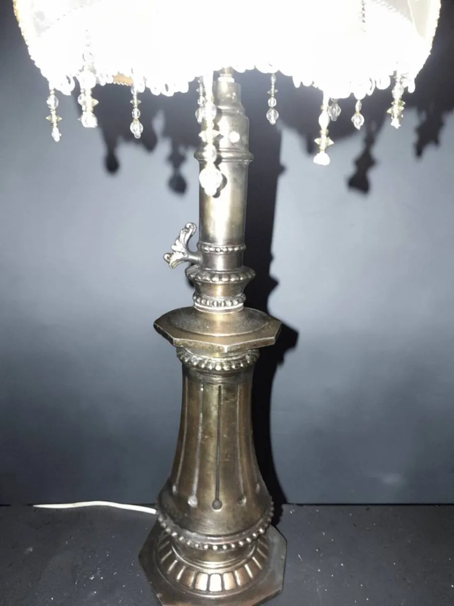 Pair of exquisite tall 19th century lamp - Image 4