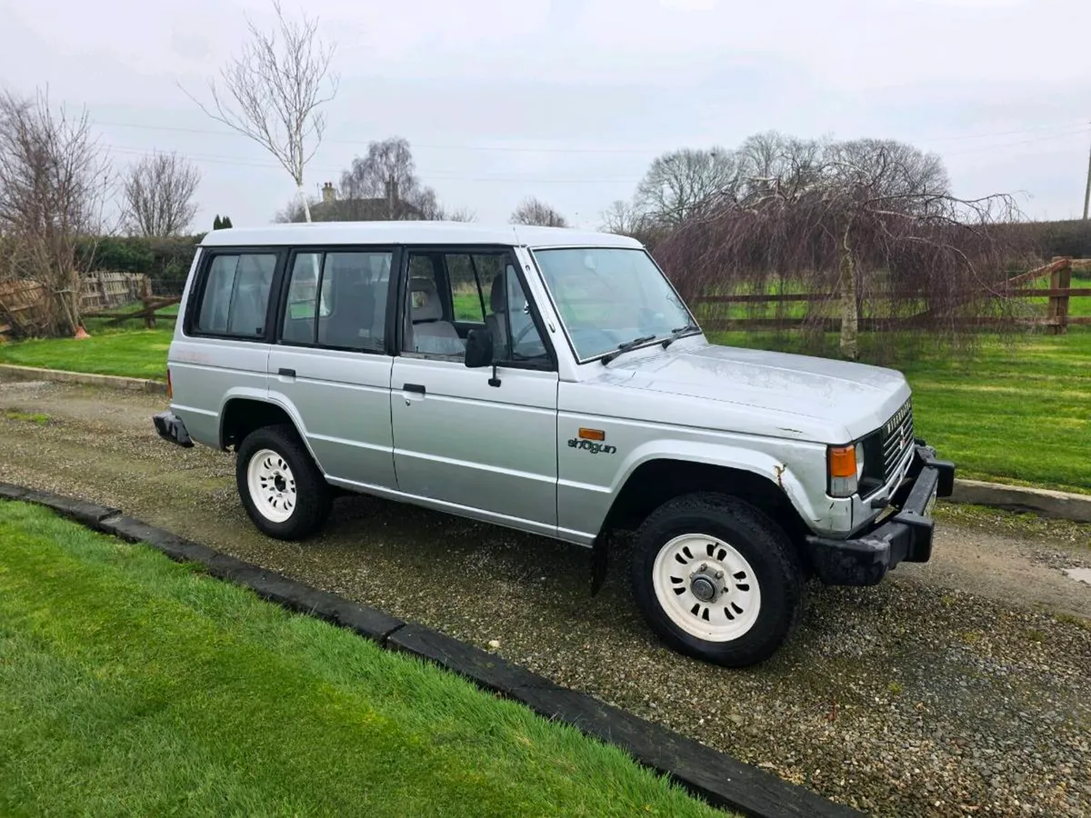 MITSUBISHI PAJERO MK1 - Image 1