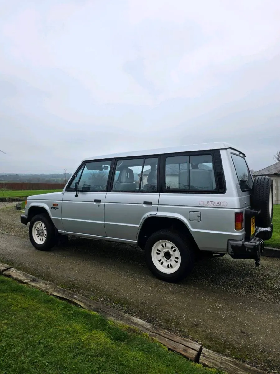 MITSUBISHI PAJERO MK1 - Image 4