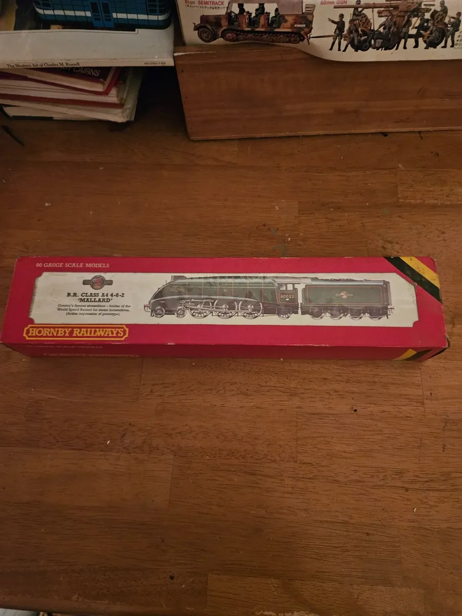 Hornby OO Gauge Steam Engine - Image 1