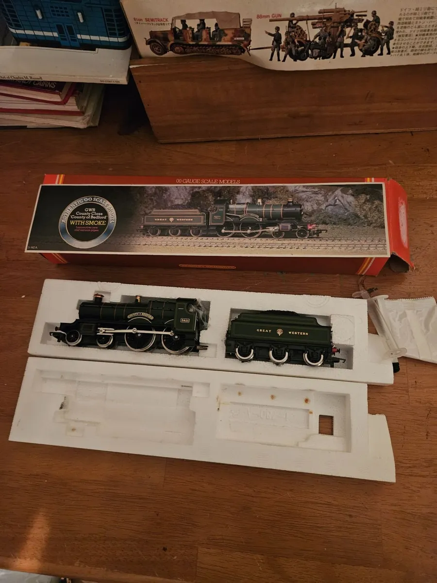Hornby OO Gauge Steam Engine - Image 1