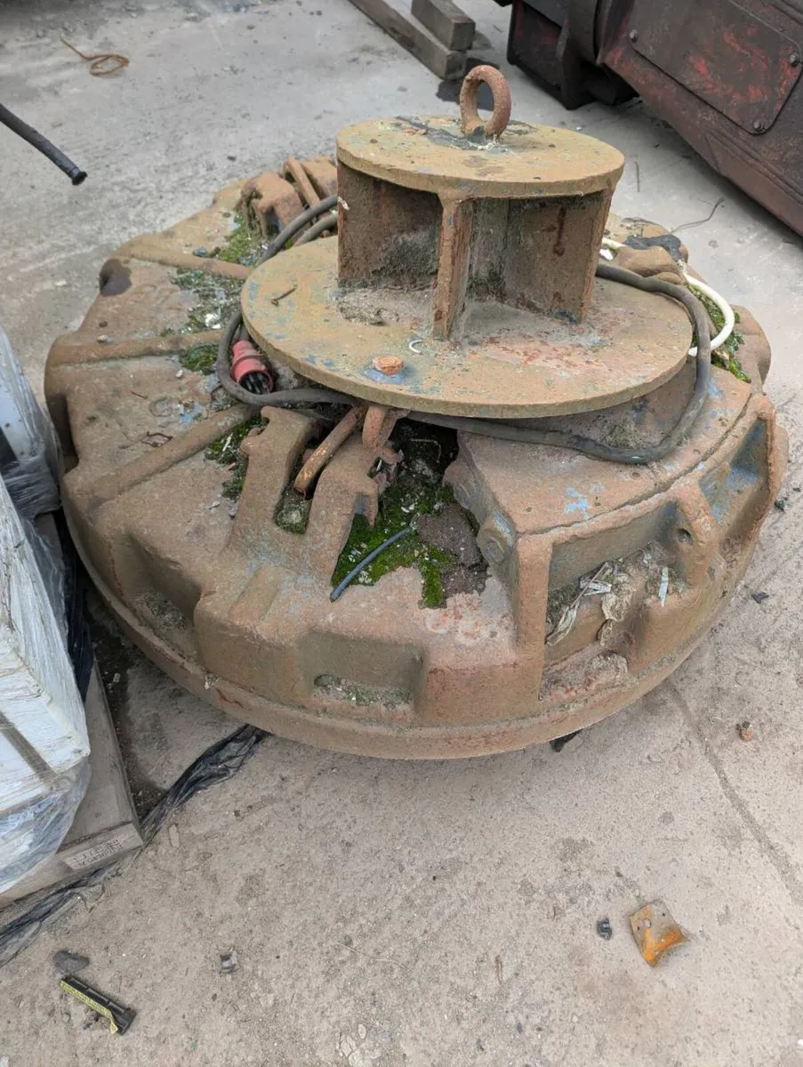 Electro magnet - Image 2