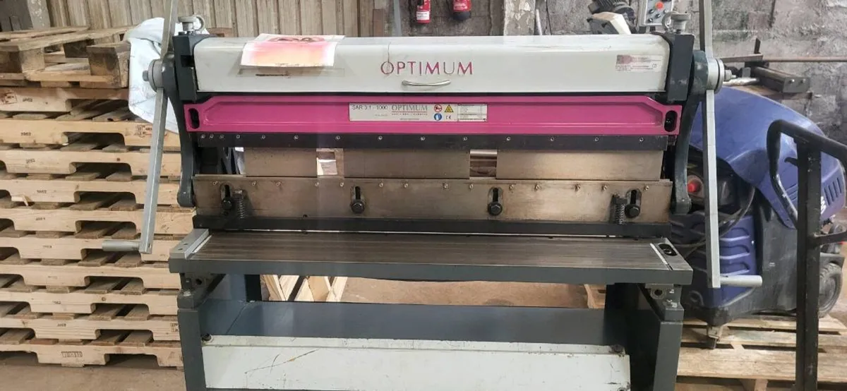 Sheet metal station - Image 1