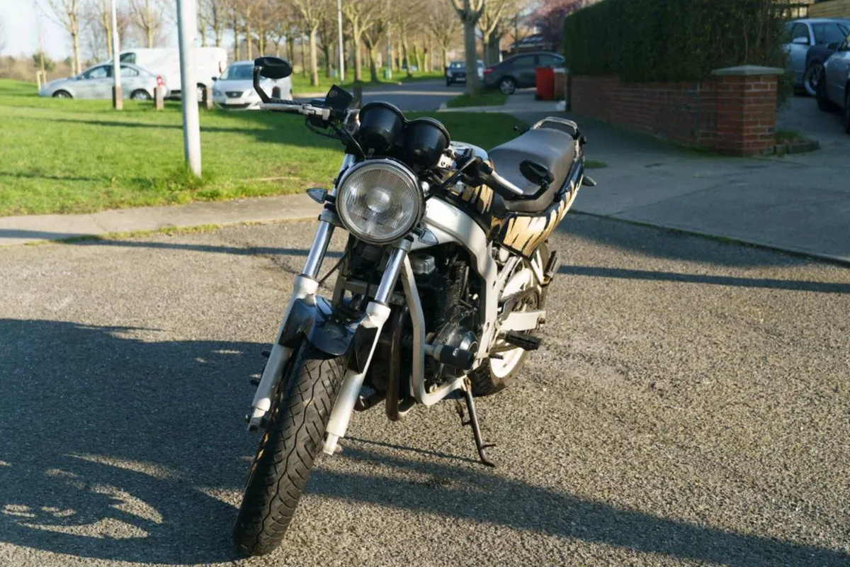 1992 Suzuki GS500e - Image 4