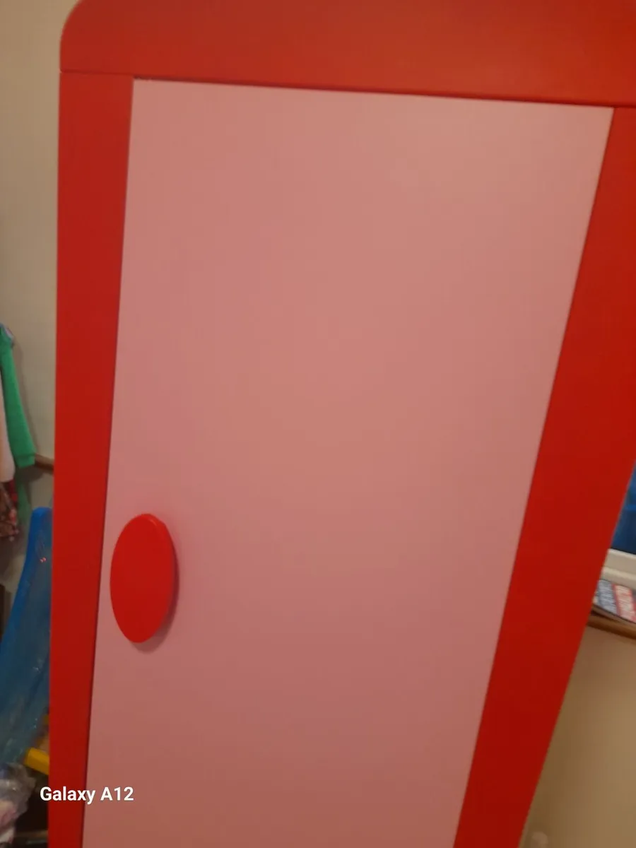 Childs pink wardrobe - Image 2