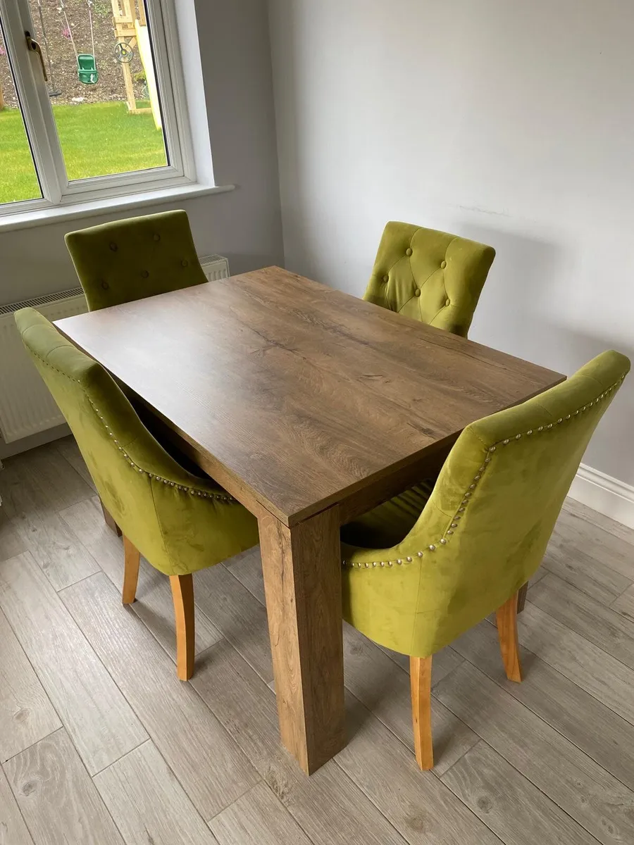 Table & Chairs - Image 1