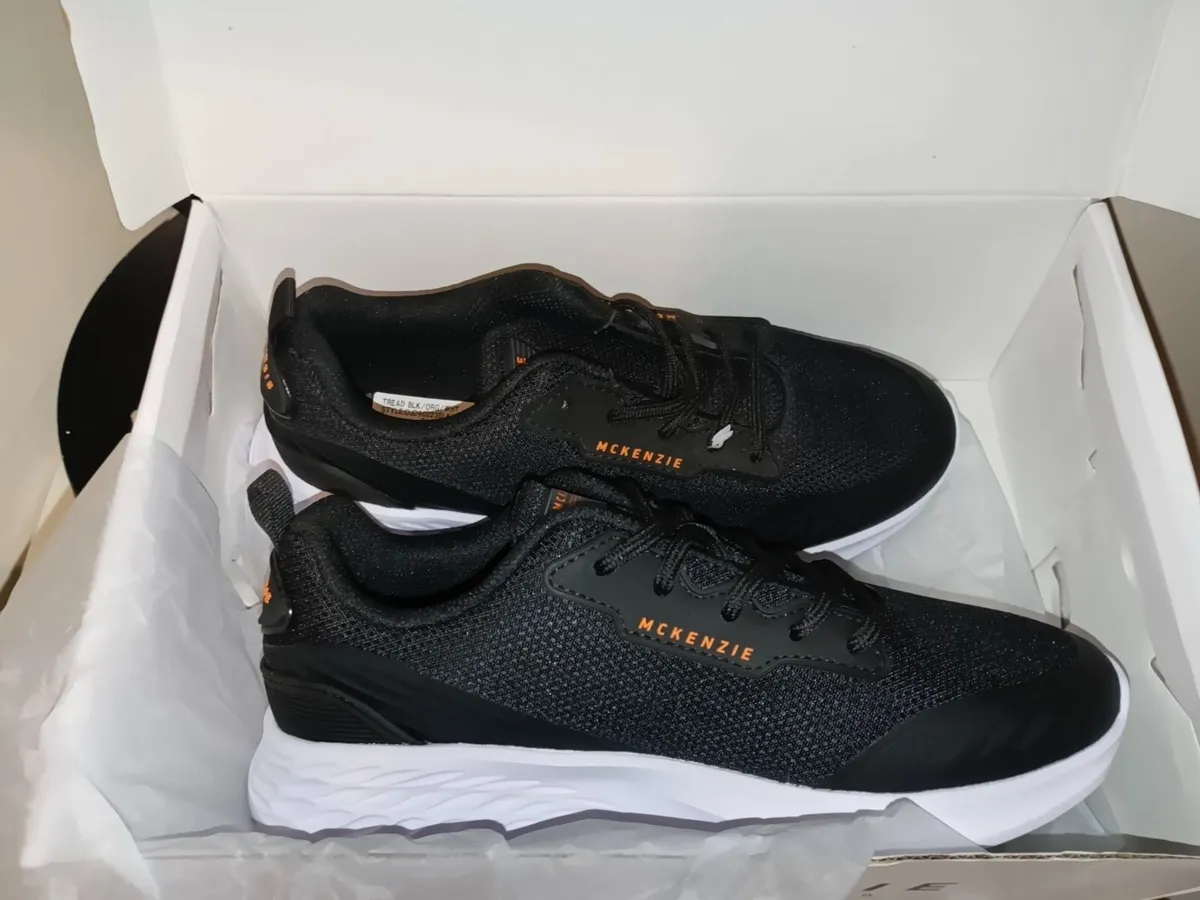 McKenzie trainers for girls - Image 3