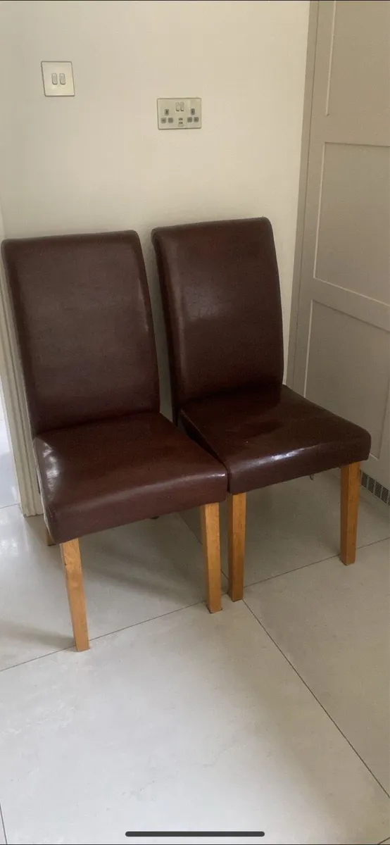 Dining chairs - Image 1