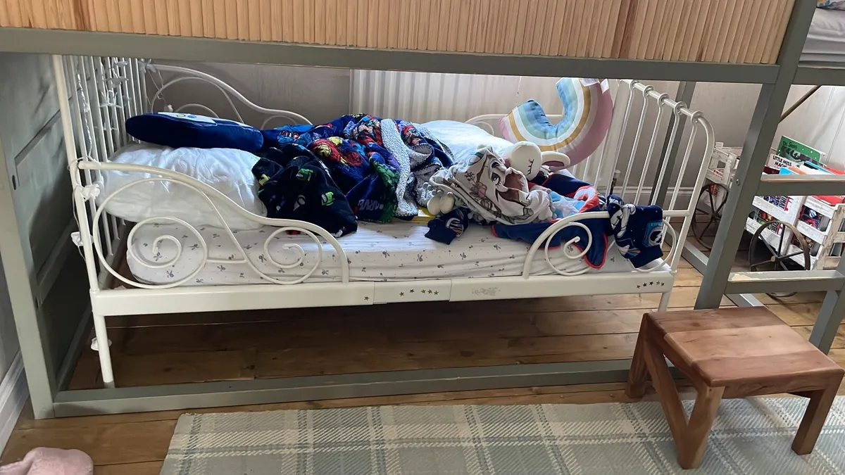 Child’s bed