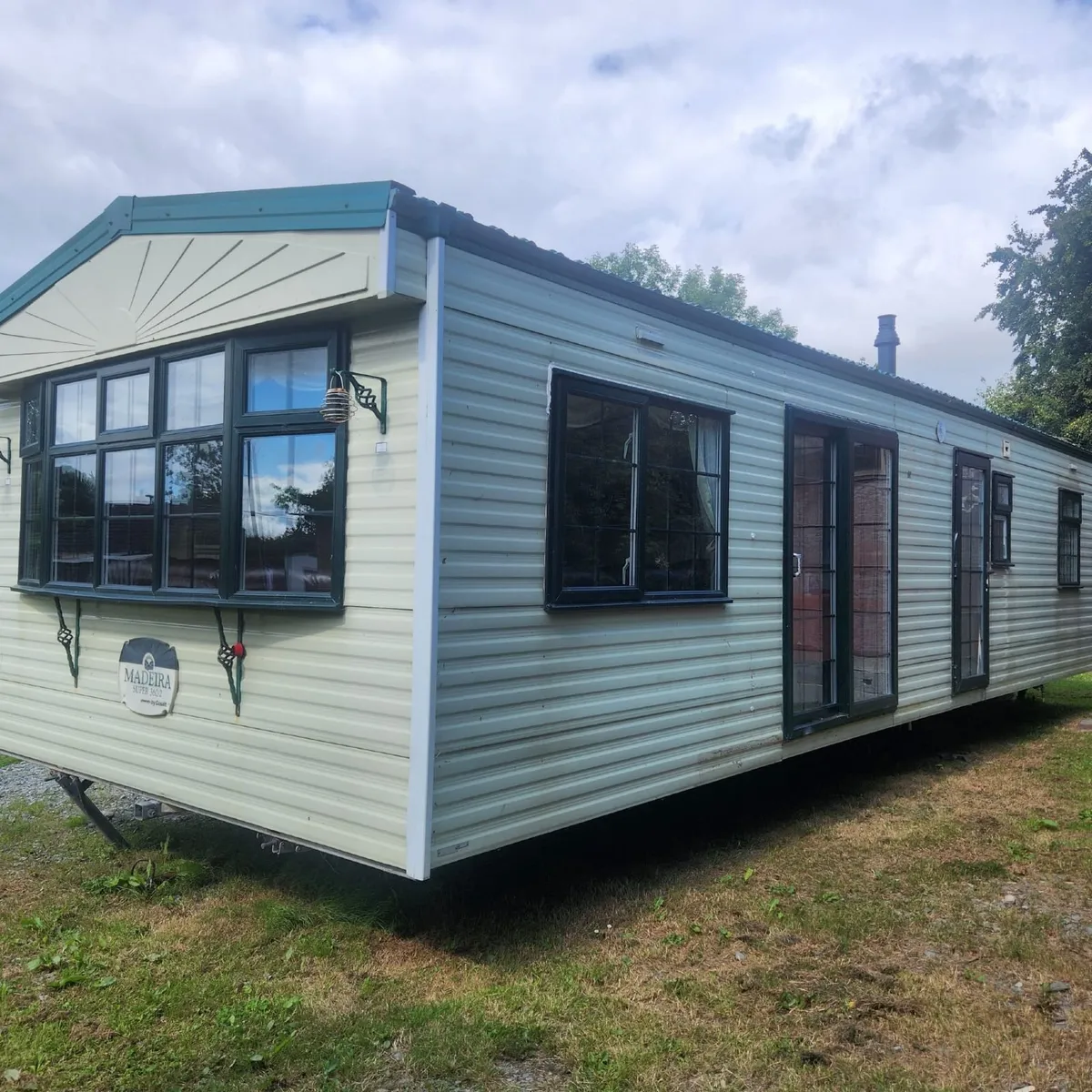 Mobile home - Image 1