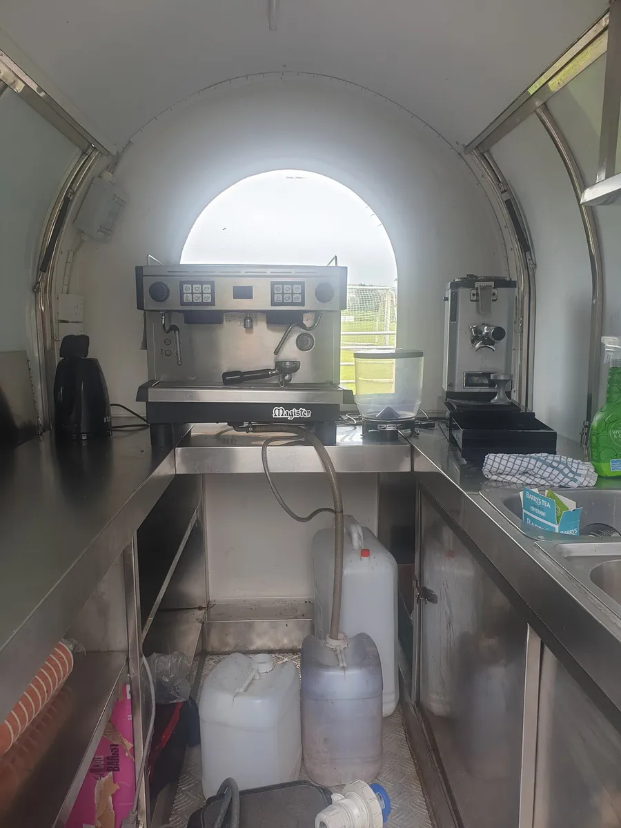 Coffee truck - Image 4