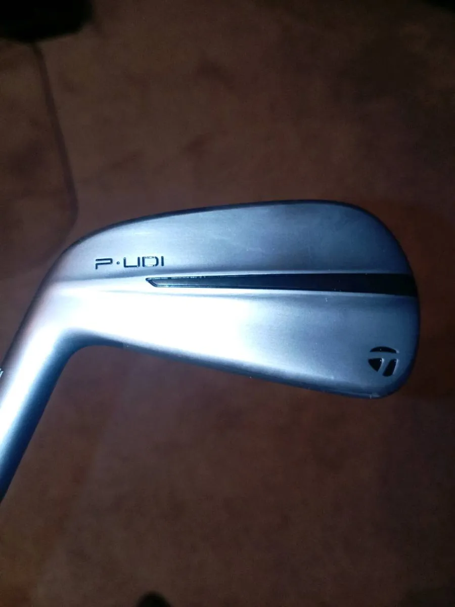 Left handed 2 driving iron - Image 1
