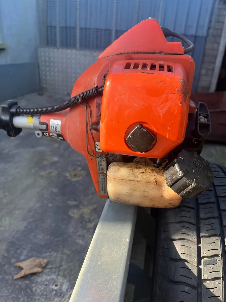 Tanaka Long Reach Hedgetrimmer - Image 2