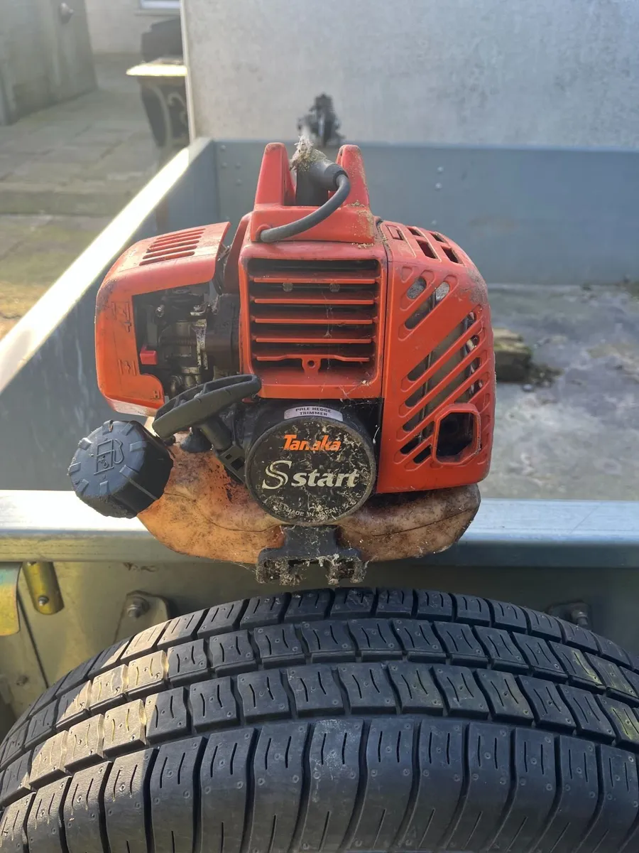 Tanaka Long Reach Hedgetrimmer - Image 3