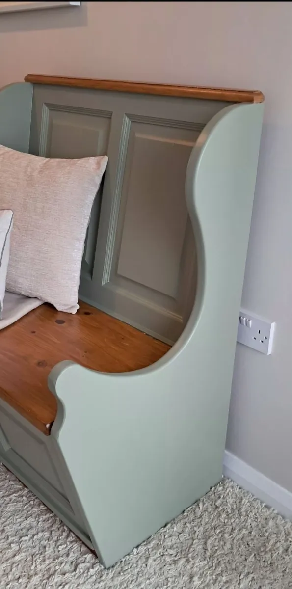 Monks Bench - Image 2