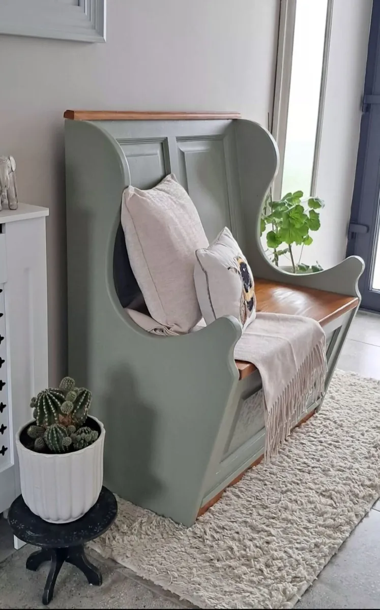 Monks Bench - Image 4