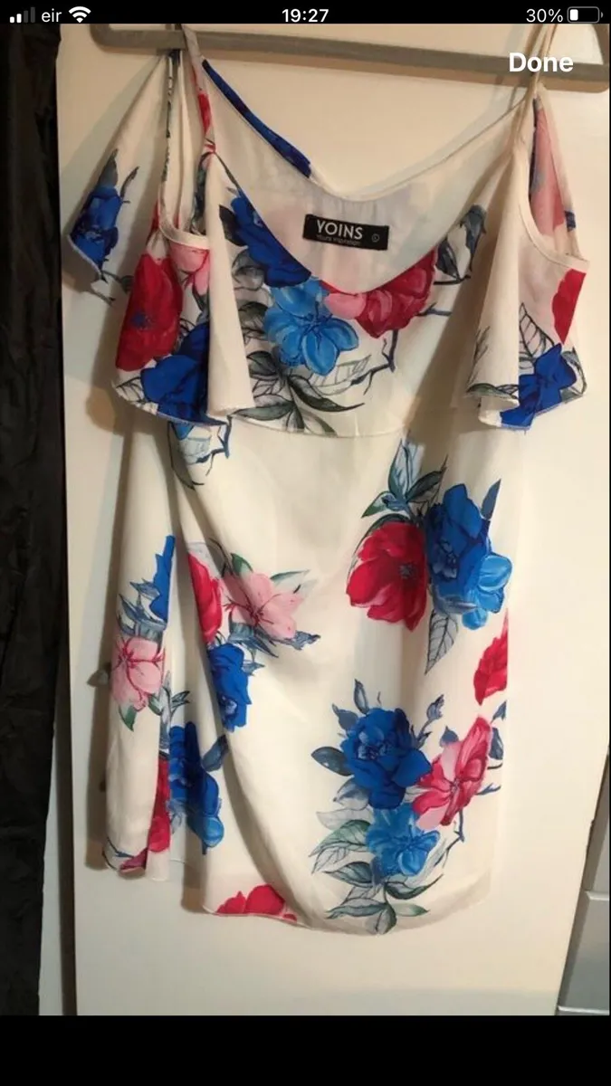 Ladies stunning dress size L €5 - Image 1