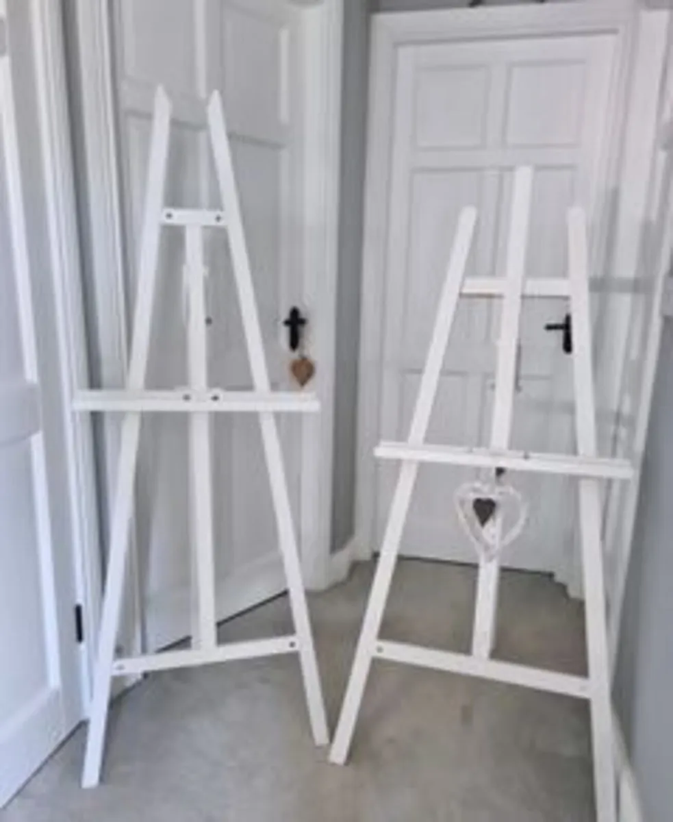 Easel Stands for Hire/Rent