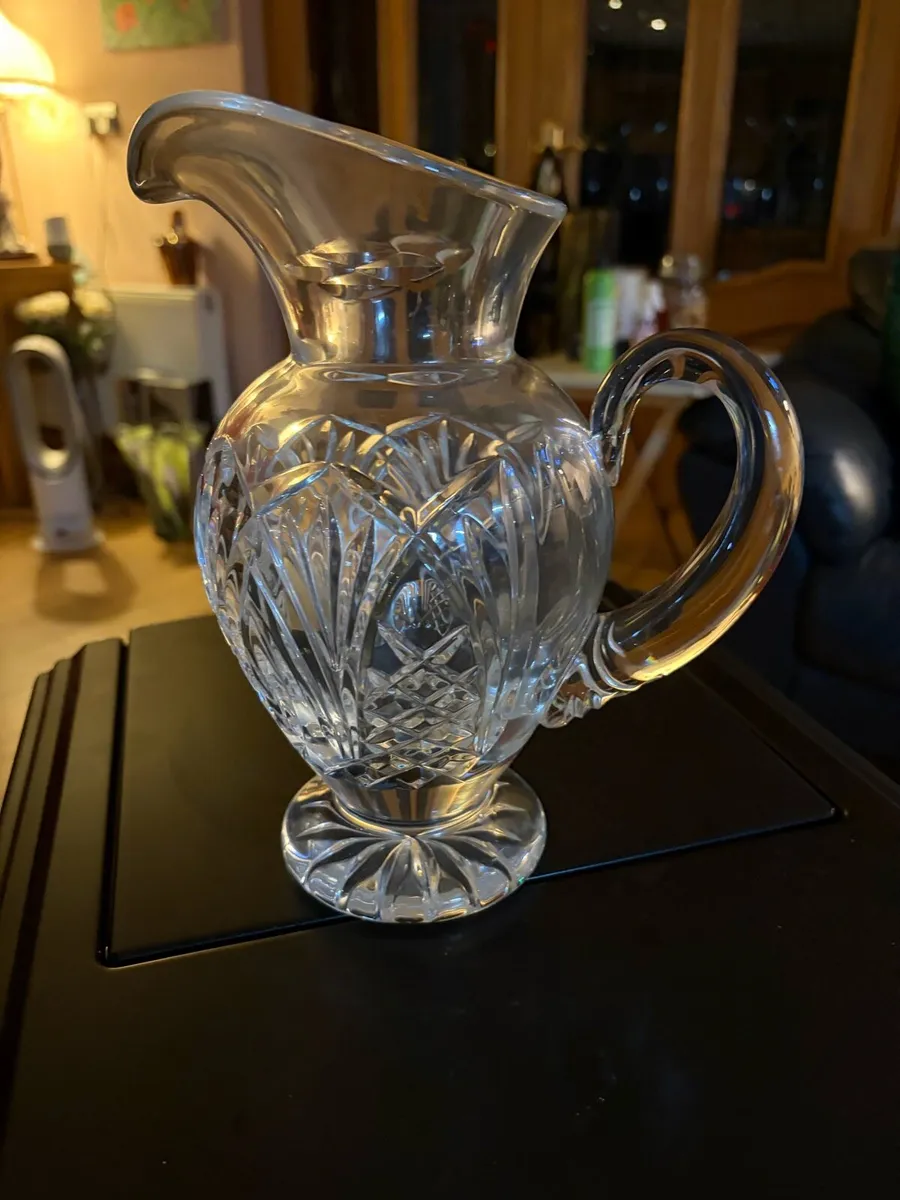 Waterford crystal jug beautiful cutting. - Image 1