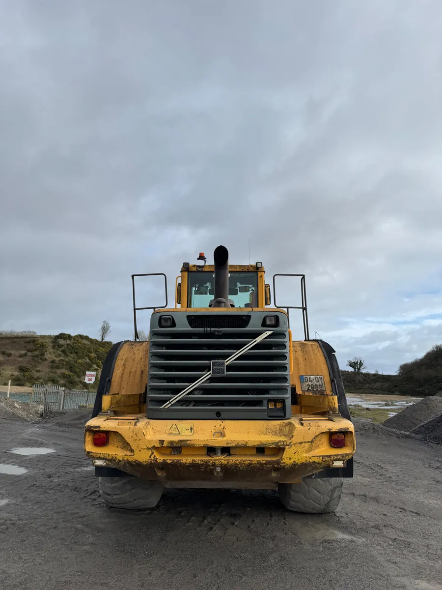 2004 VOLVO L180E LOADING SHOVEL - Image 3