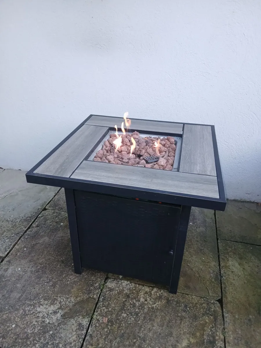 Gas fire pit - Image 1