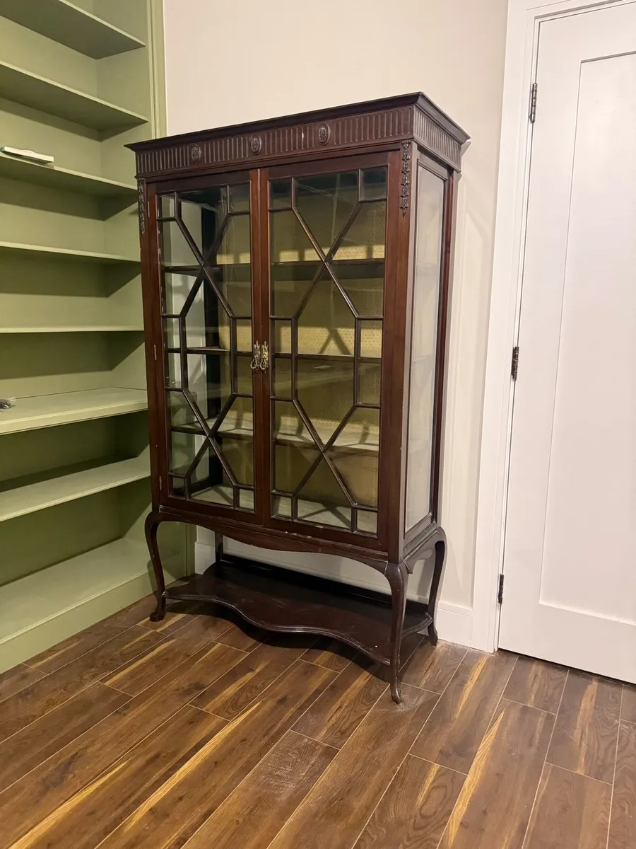 Mahogany Glass Display Cabinet / China Cabinet - Image 1