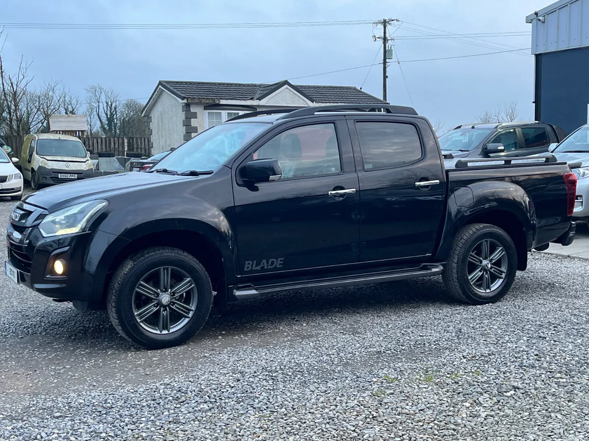 182 ISUZU DMAX 1.9  *TOP SPEC BLADE MODEL* - Image 4