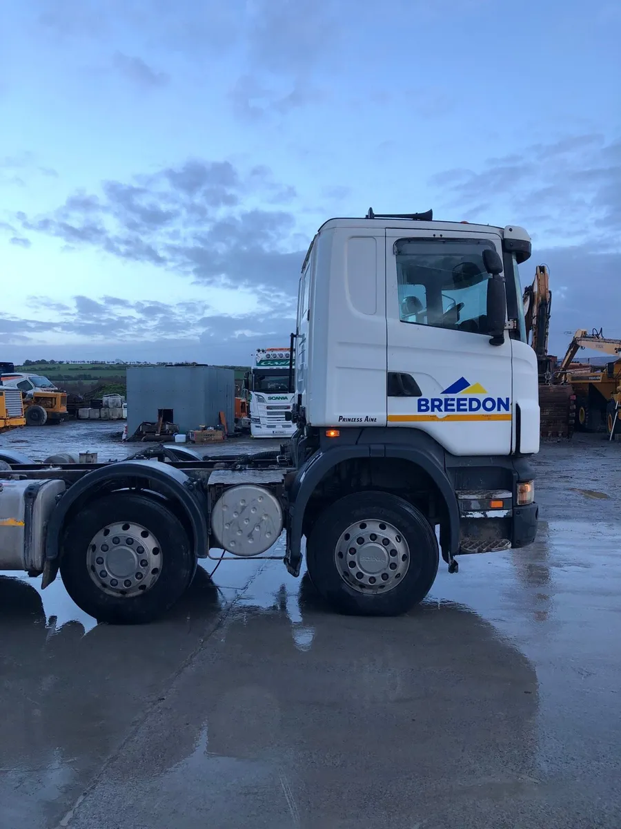 Scania R420 10x4 chassis and cab - Image 3