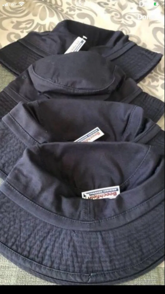 Mens hats size L / XL €5 each - Image 4