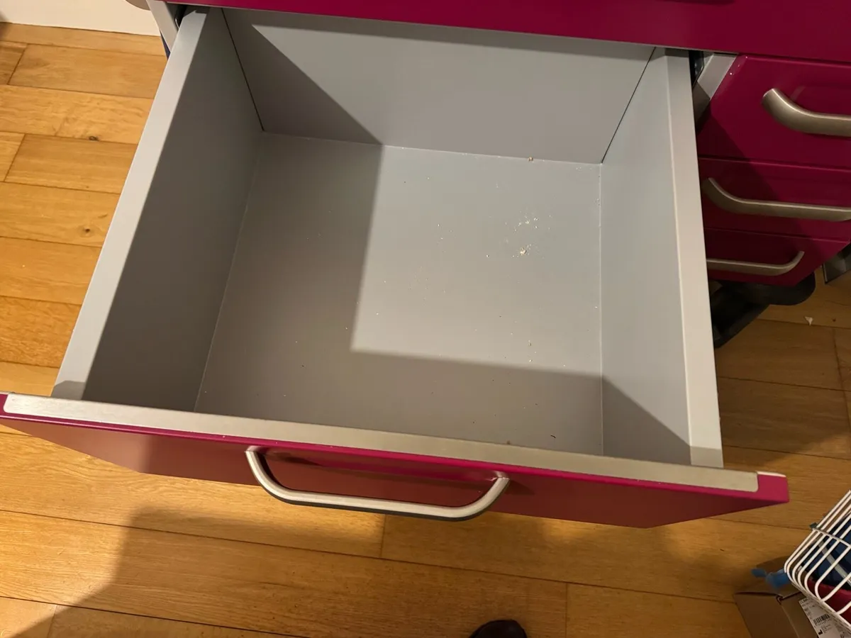 Blanco medical trolley - Image 4