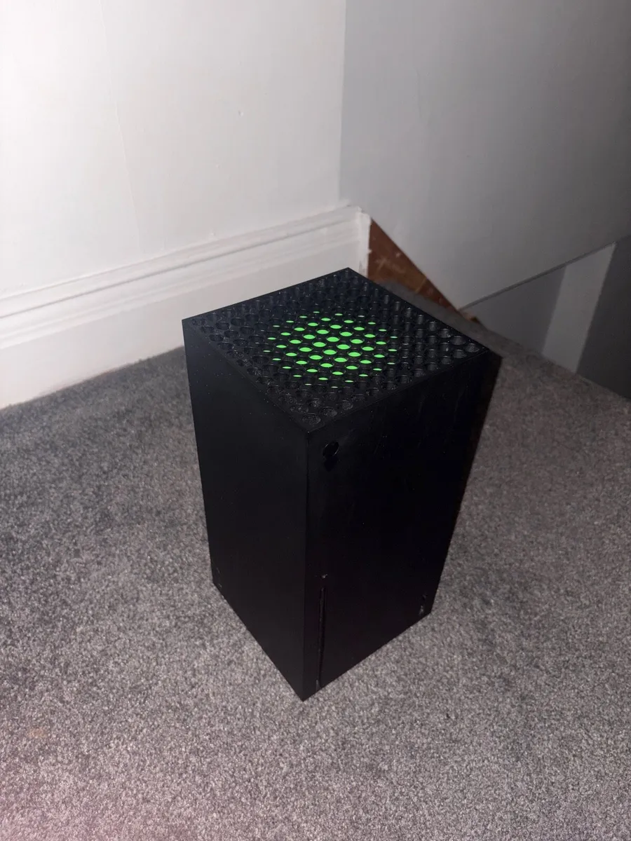 Xbox series X 1TB - Image 4