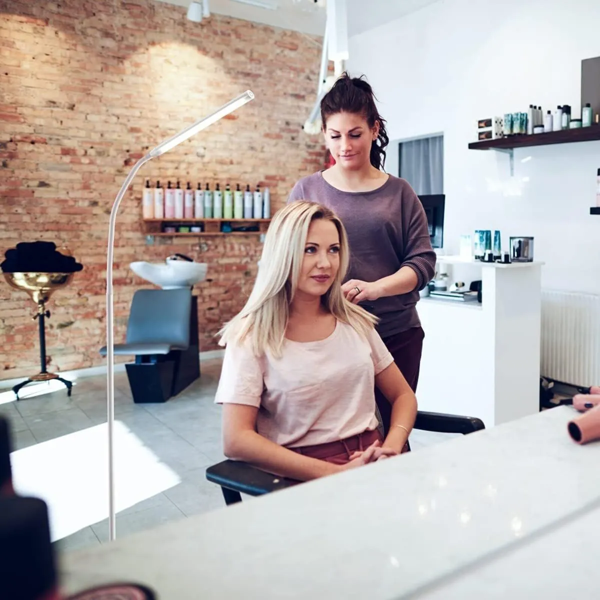 Company Unolamp Floor Standing Lamp for Living - Image 2