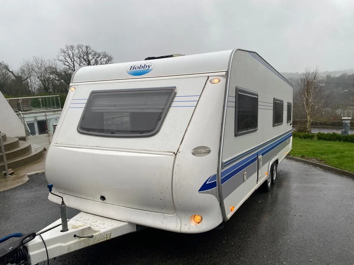 5 Birth hobby caravan - Image 1