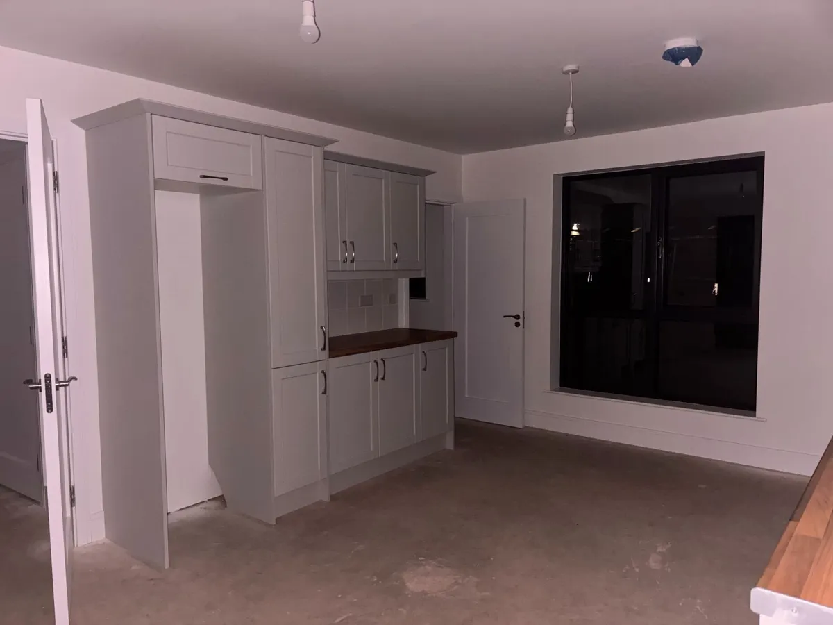 Kitchen Cabinet set - Image 4