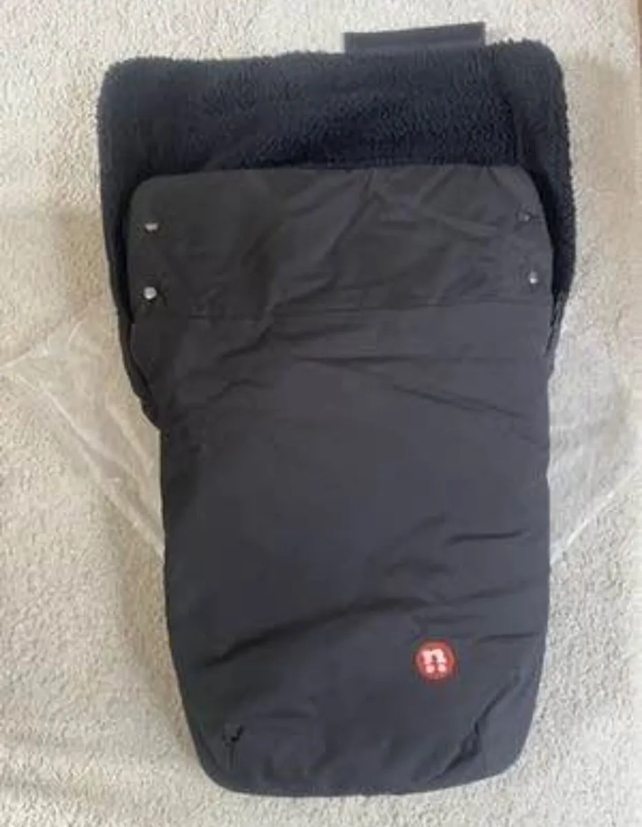 Out & About Footmuff