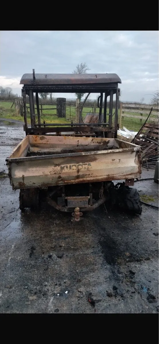 Kubota RTV 900 for breaking/parts - Image 4