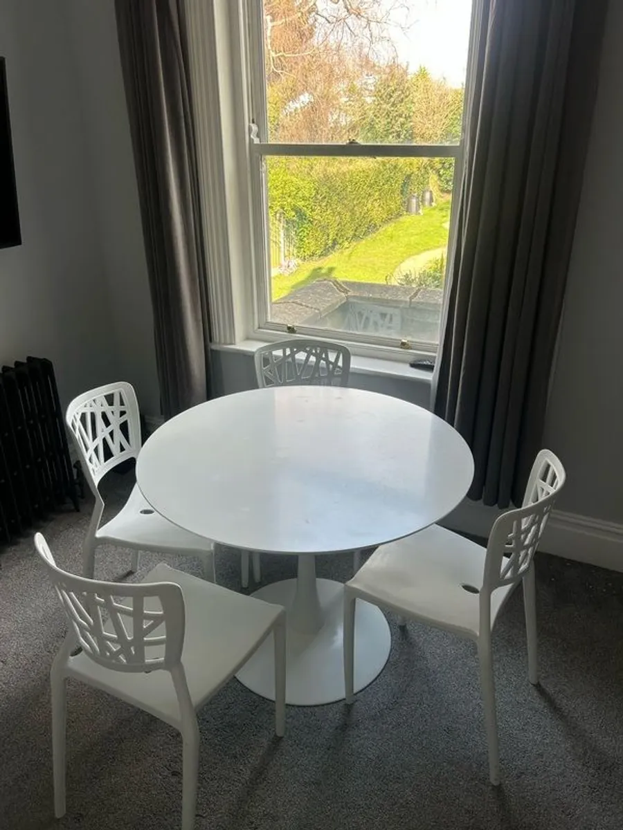 dining table & 4 chairs - Image 1