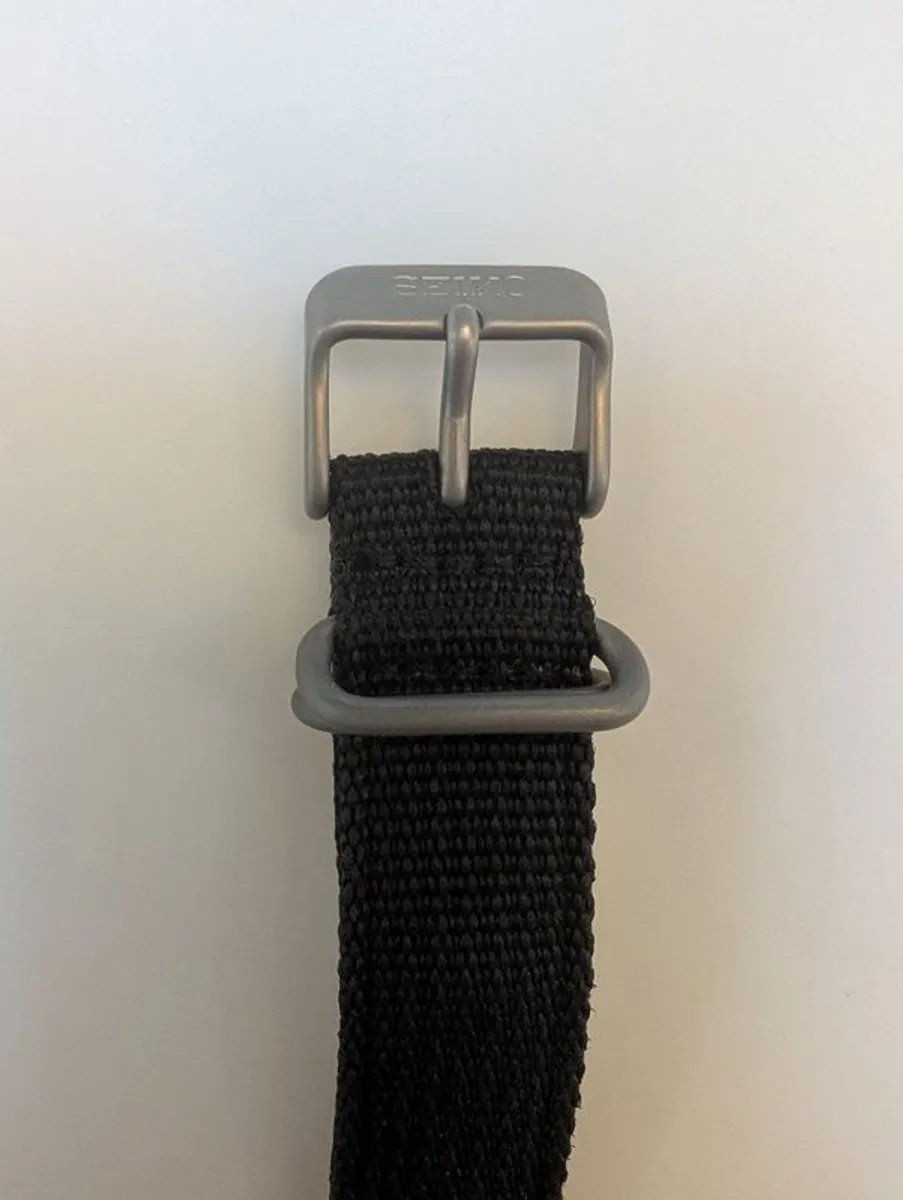 Seiko 5 SNK809K2 Automatic - Image 3