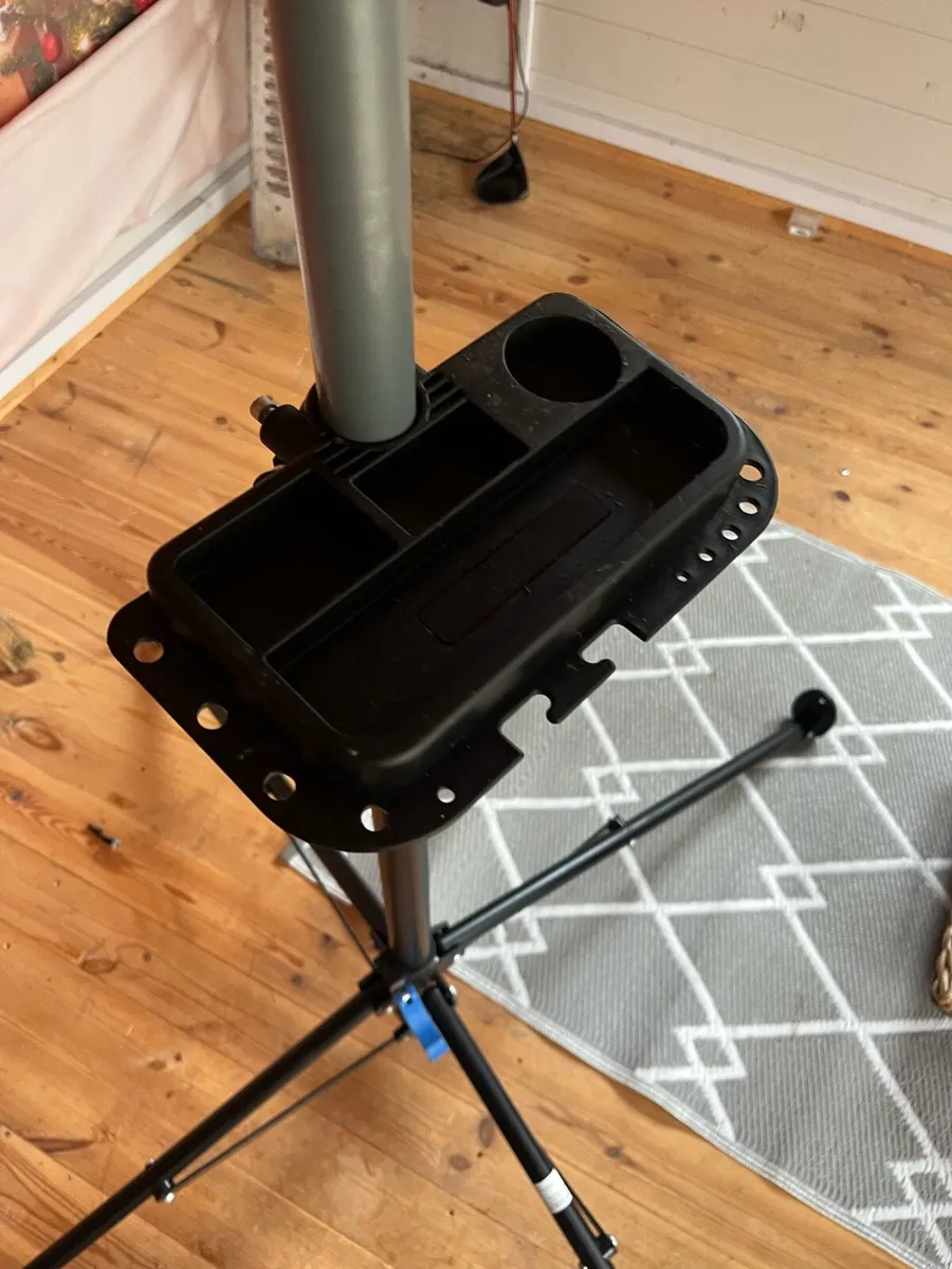 Bike work stand - Image 3