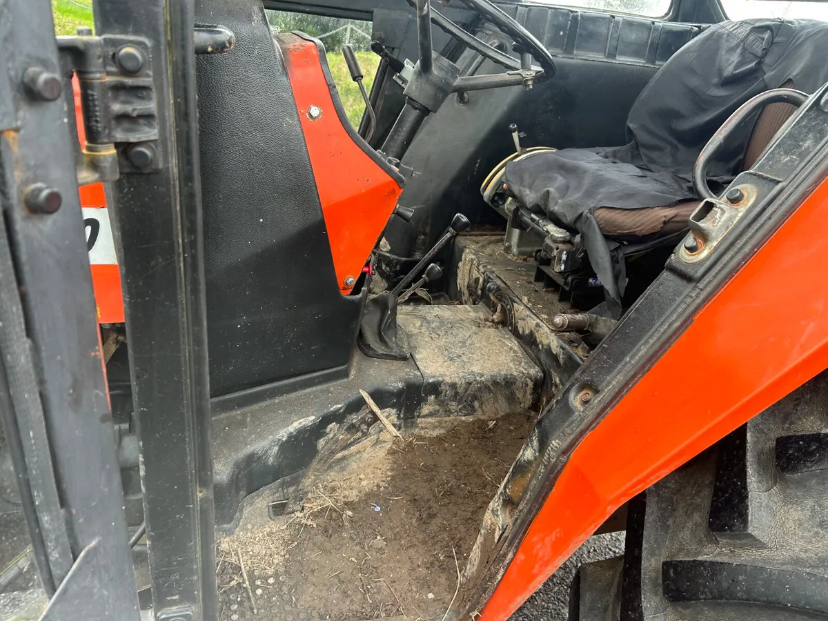 2000 Ursus 450 2wd - Image 4