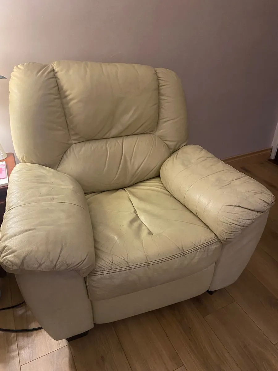 Sofas for sale - Image 4