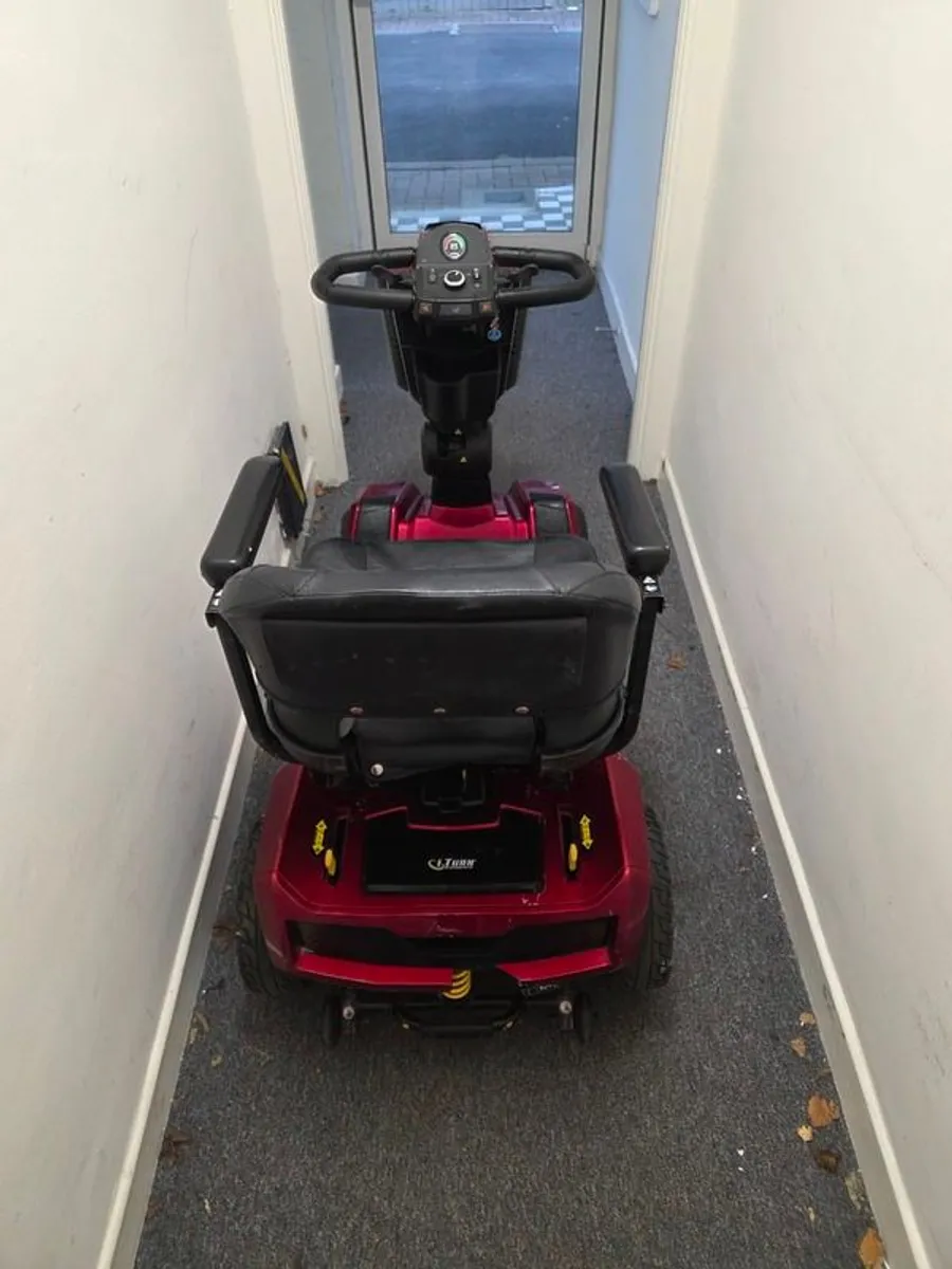 Pride ZT10 Mobility Scooter - Image 3