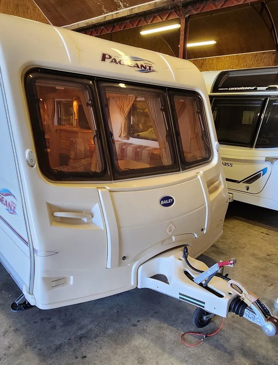 BAILEY FULL 6 BERTH FIXED BUNKS FULL AWNING - Image 2