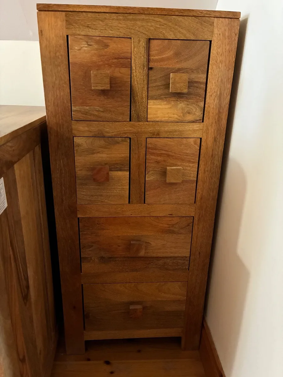 Mango bedroom furniture - Image 1