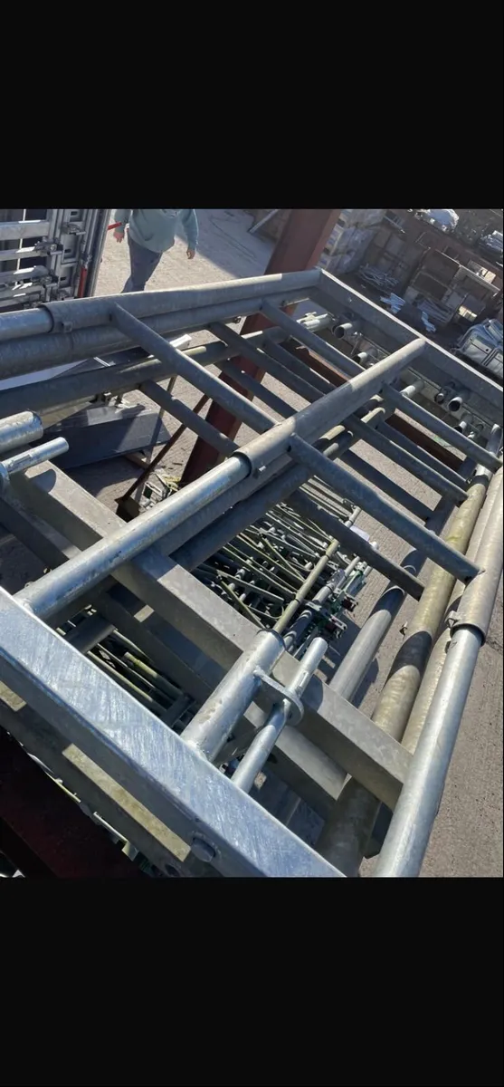 *SECONDS* 3, 4 & 5 Bar Gates - Image 1