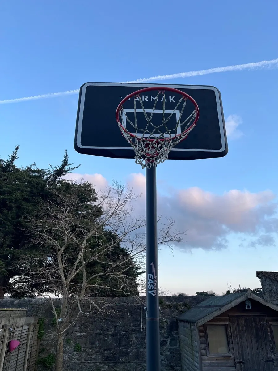 Basketball Hoop - Image 1