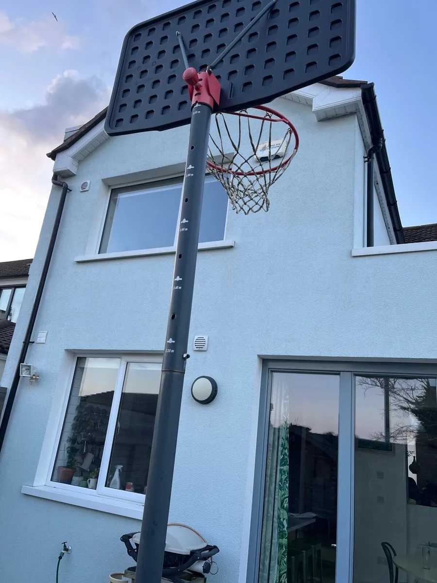 Basketball Hoop - Image 2