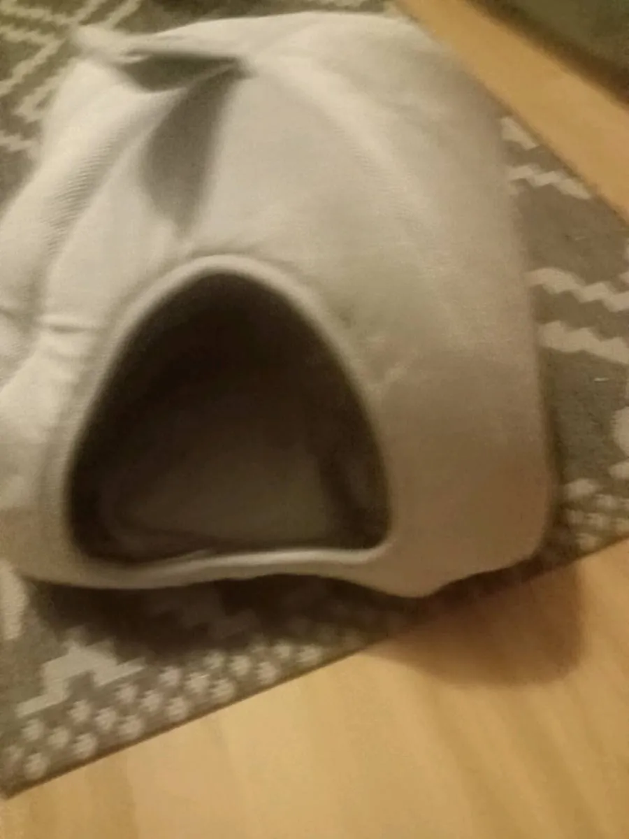 Cat cave bed