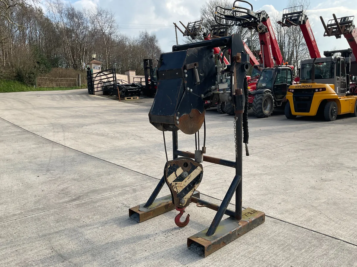 Manitou ST – 5000KG Winch - Image 2