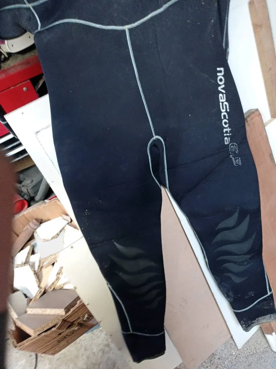 Dry suit  , diving suit  , Scubapro - Image 2